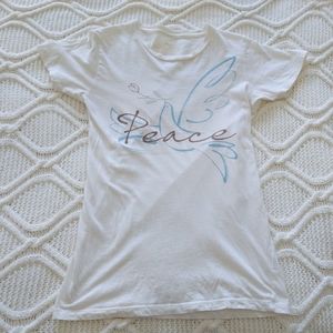 4/$25 ❤️ Wild Olive Tees Short Sleeve Peace Dove Tee